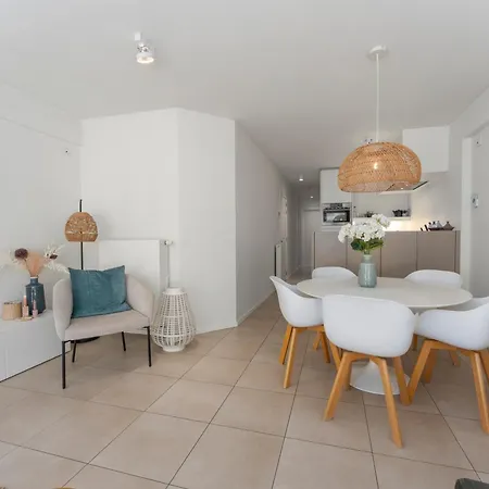 Zin In Zee - Comfort In * Knokke-Heist
